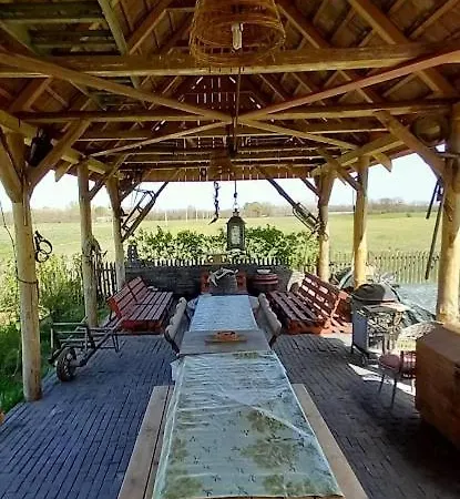 Tanya 360° Casa vacanze Lajosmizse