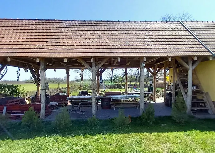 Дом отдыха Tanya 360° *